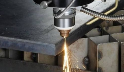 談?wù)剸|莞激光切割機切割的優(yōu)勢，平滑，不變形